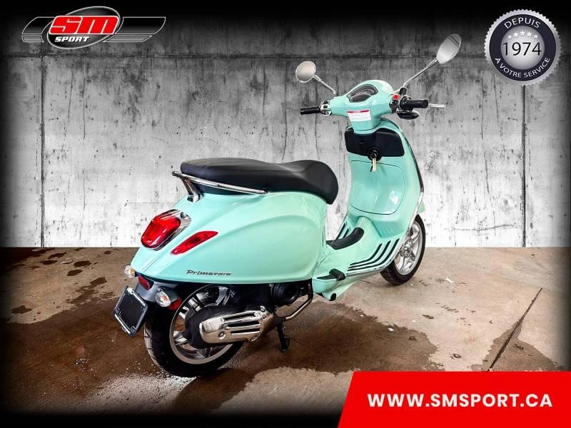 2026 Vespa Primavera 50 alt