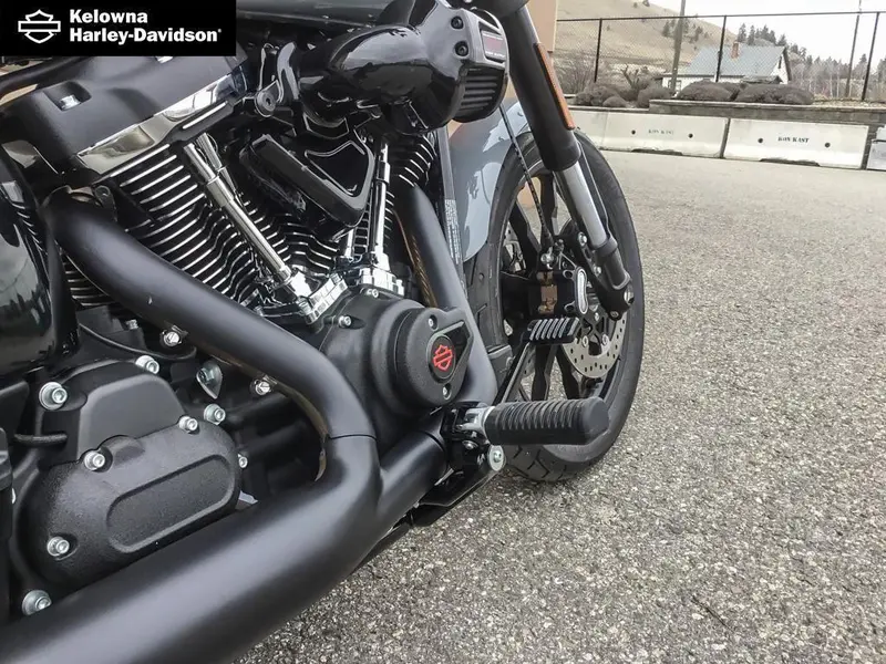 2026 Harley-Davidson FXLRS - Low Rider® S thumbnail 17
