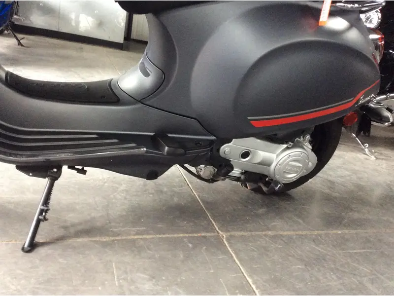 2022 Vespa SPRINT 49cc thumbnail 10