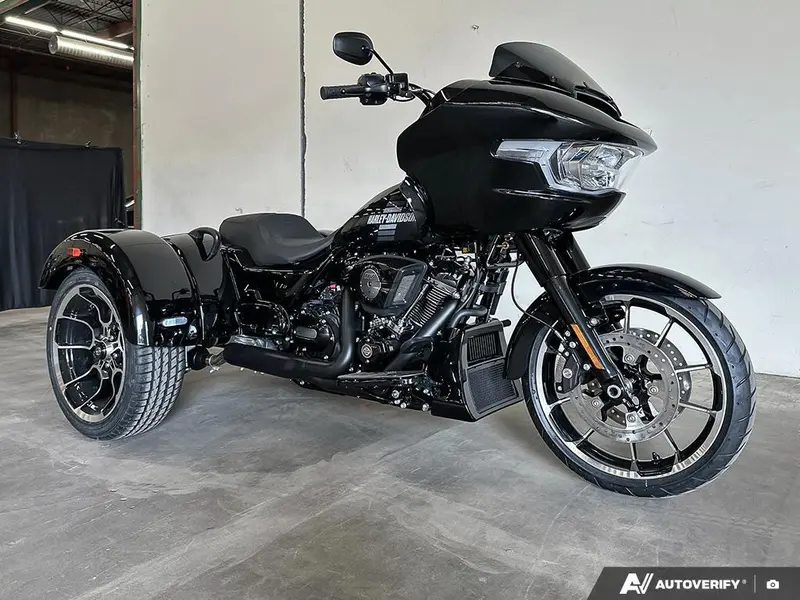 Harley-Davidson ROAD GLIDE 3 2026