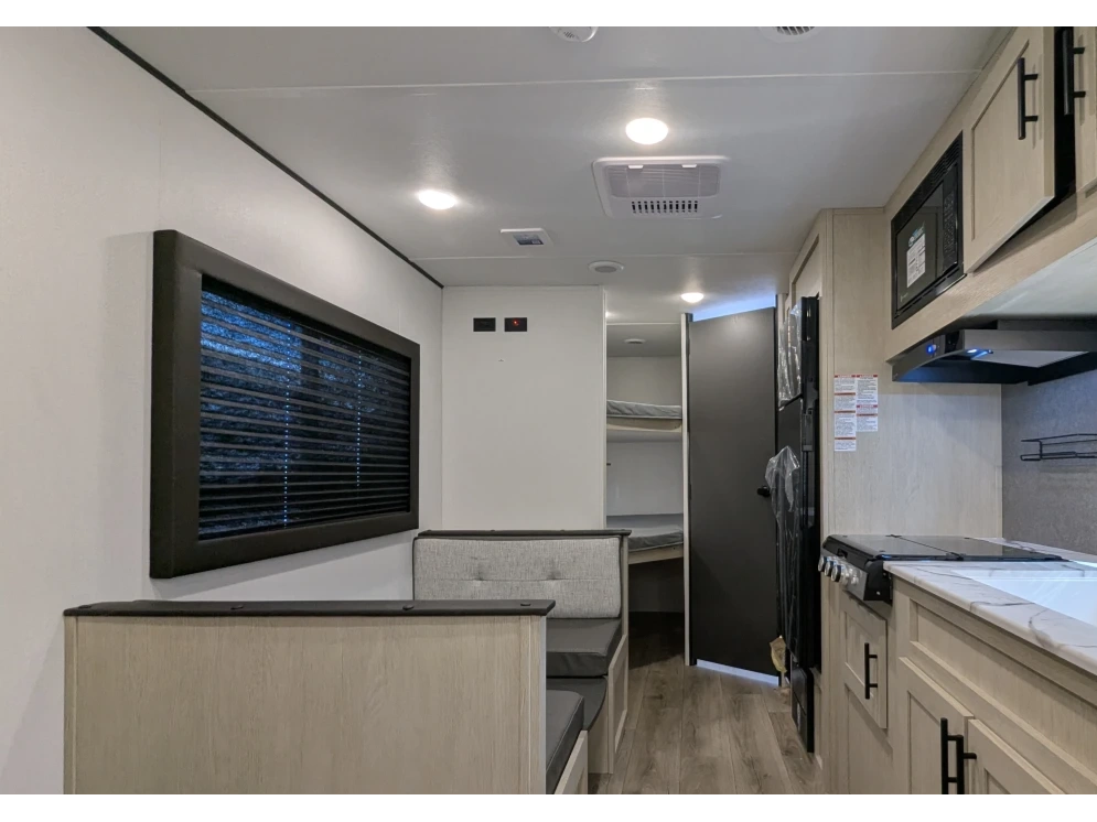 Forest River Shasta 526 Bh 2026 alt