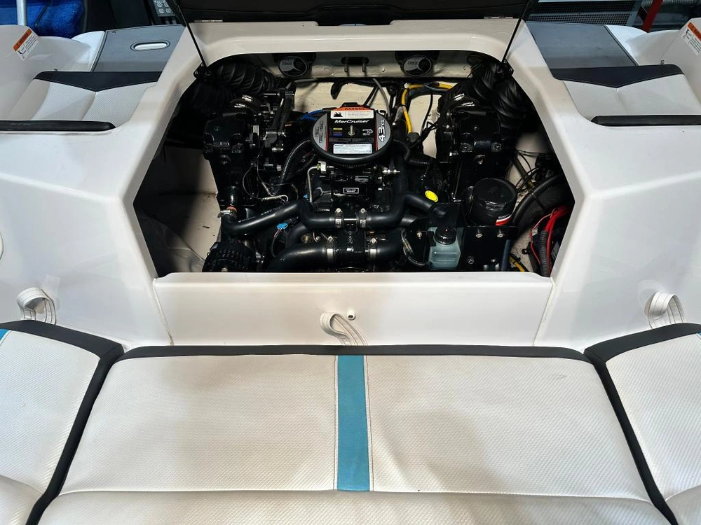 Four Winns 180 Rs 2014 alt