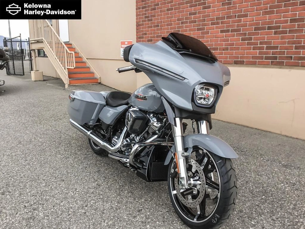 2026 Harley-davidson Flhx - Street Glide® alt