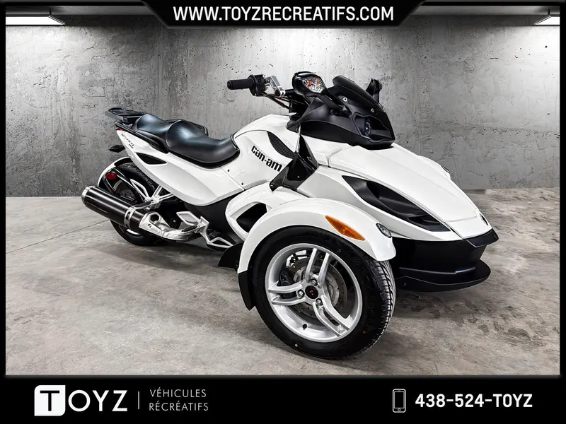 Can-Am SPYDER RS SE5 TRÈS BAS MILLAGE ! 2012