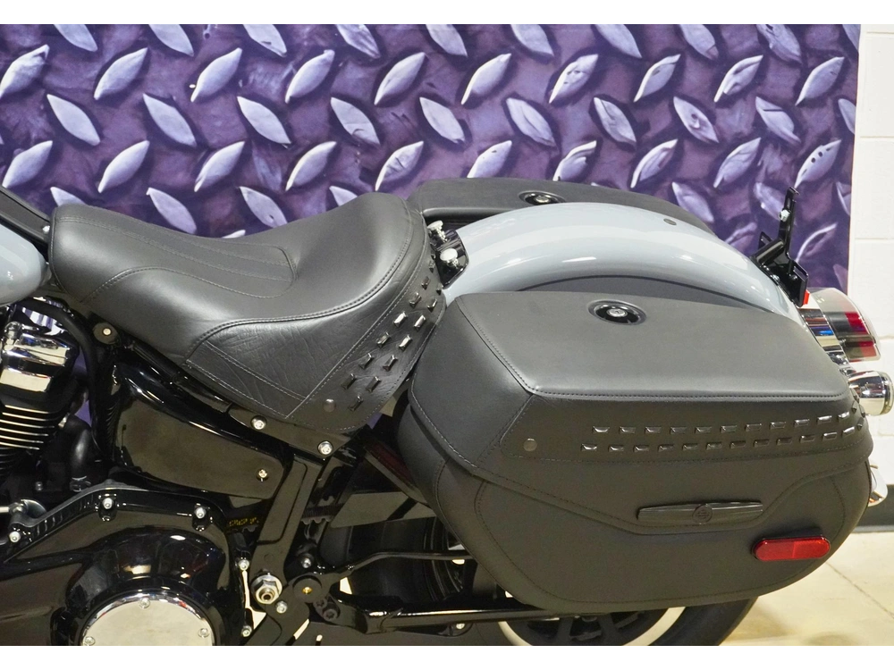2026 Harley-davidson Flhc Heritage Classic alt