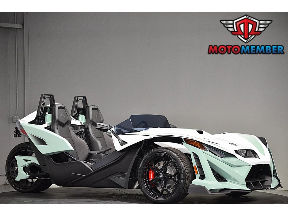 2026 Slingshot R Autodrive alt