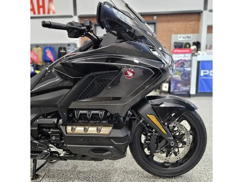 2026 Honda GOLDWING BASE thumbnail 18