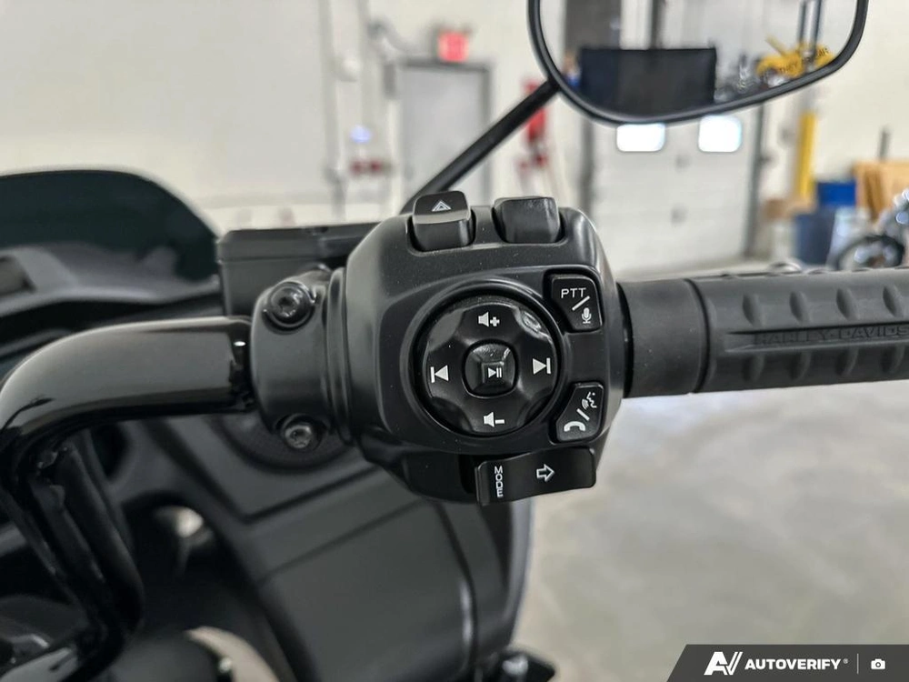 2026 Harley-davidson Road Glide alt