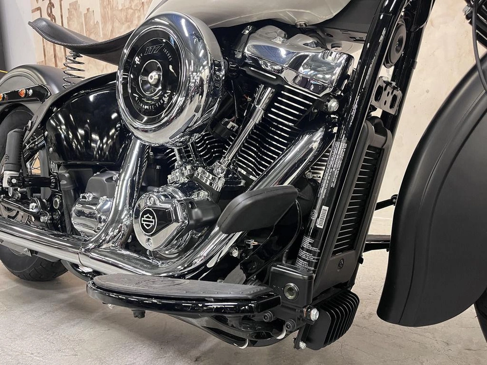 2025 Harley-davidson Flhc Heritage Classic alt