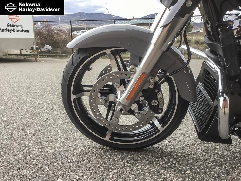 2026 Harley-davidson Flhx - Street Glide® alt