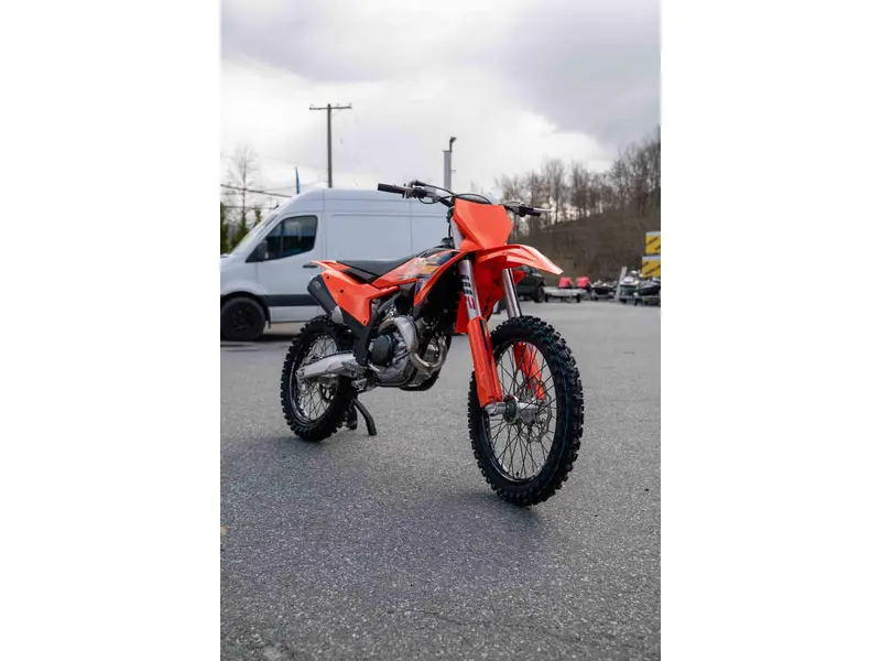 2026 KTM 450 SX-F thumbnail 7