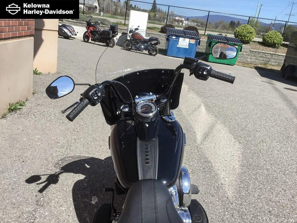 2026 Harley-davidson Flhc - Heritage Classic alt