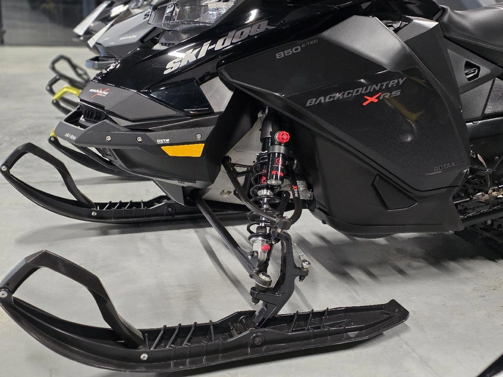 Ski-doo Backcountry X-rs 154 850 E-tec 2023 alt