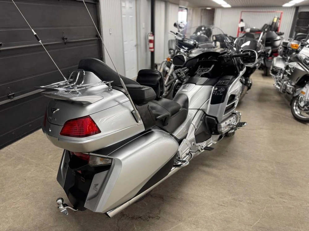 Honda Goldwing Tour 2015 alt