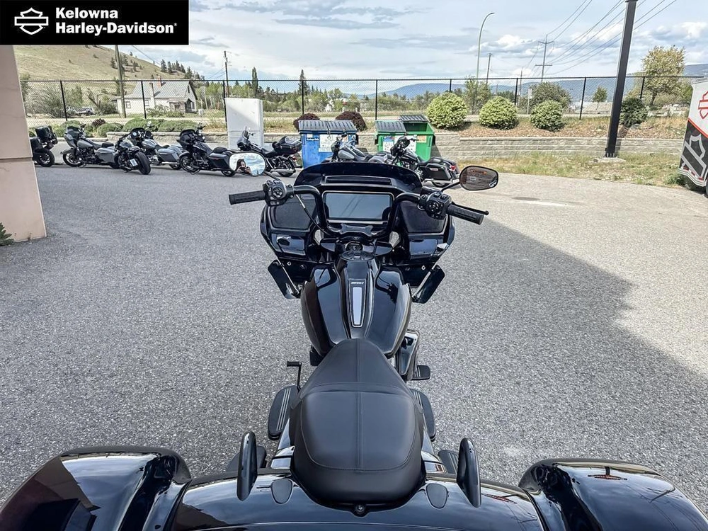 2026 Harley-davidson Fltrt - Road Glide® 3 alt