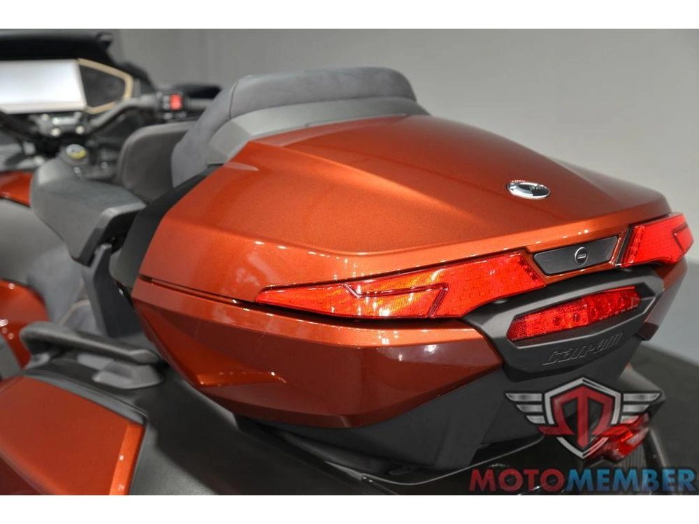 2026 Can-am Spyder Rt Sea-to-sky alt