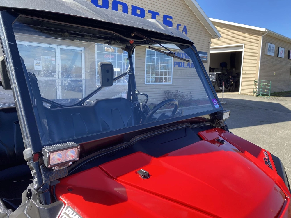 Honda Pioneer 1000-3 2021 alt