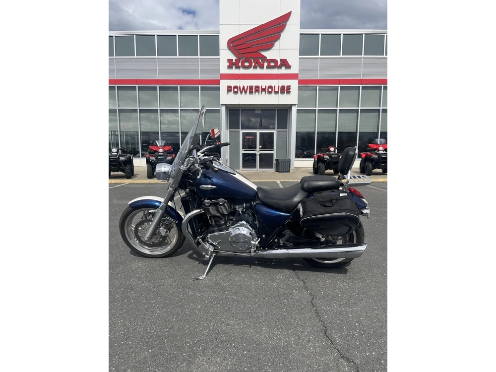 2010 Triumph Thunderbird alt
