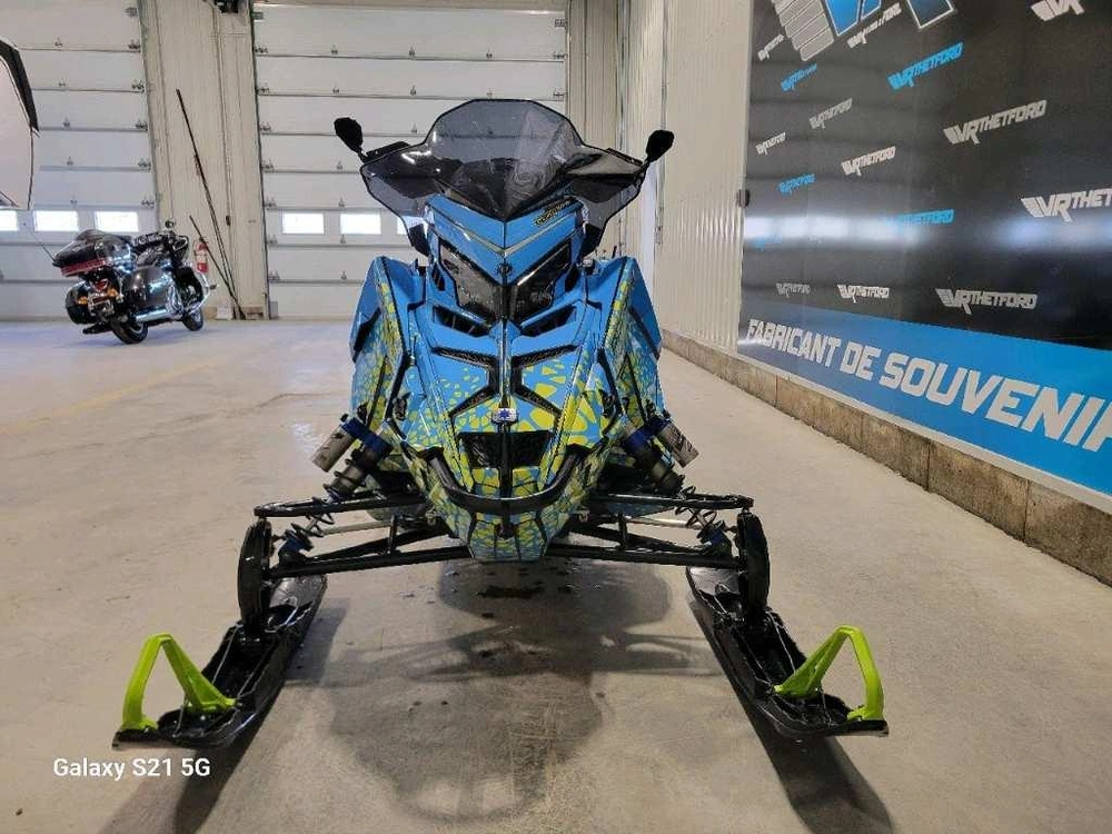 Polaris 850 Sb Assault 146 Es 2024 alt