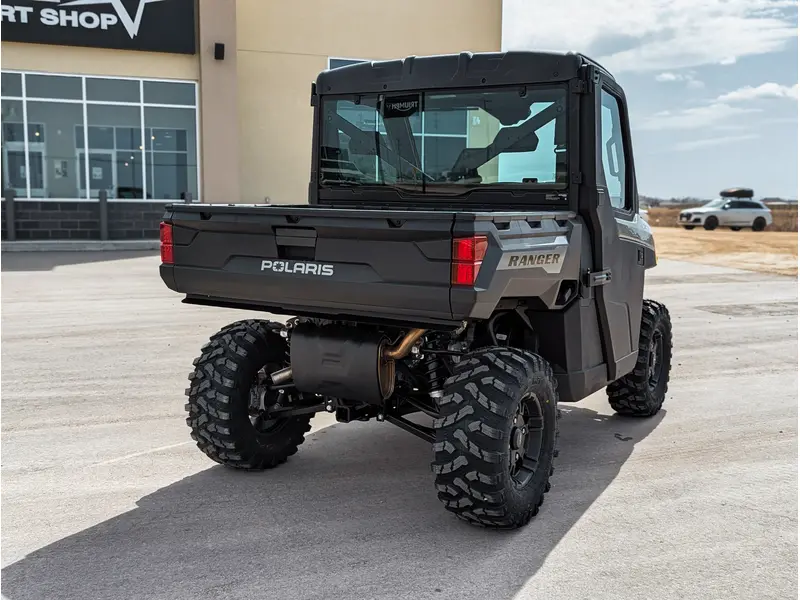 2027 Polaris Ranger XP 1000 CAB // Avalanche Gray