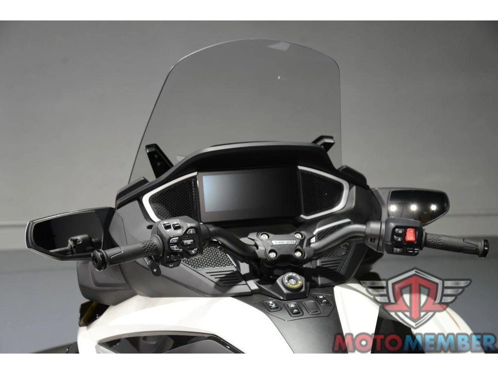 2026 Can-am Spyder Rt Limited alt