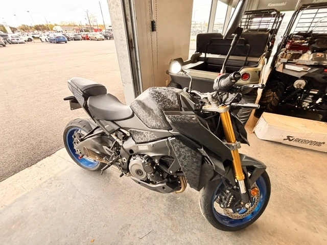 Suzuki Gsx-s1000 Gsx S 1000 S1000 Gsx-s 1000 Impeccable Exhaust 2023 alt