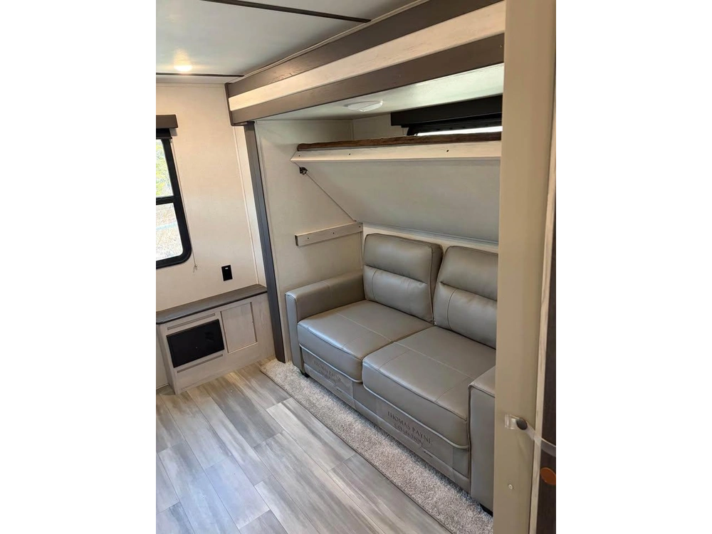 2021 Keystone Rv Sprinter 341bik alt