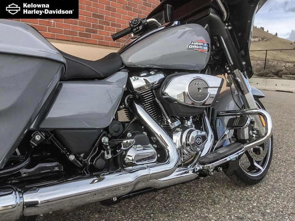 2026 Harley-davidson Flhx - Street Glide® alt