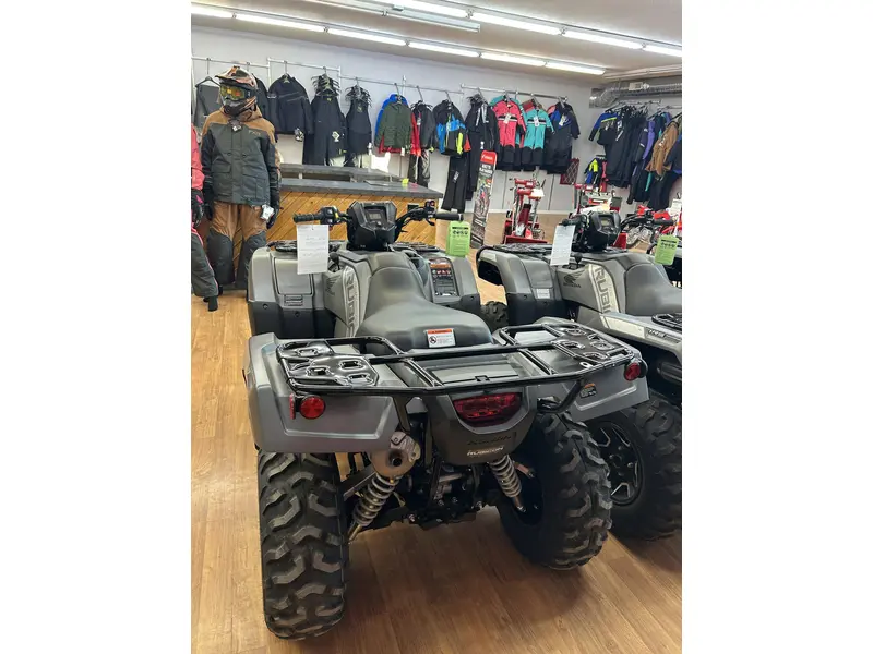 2026 Honda Rubicon 520 DCT Deluxe thumbnail 3
