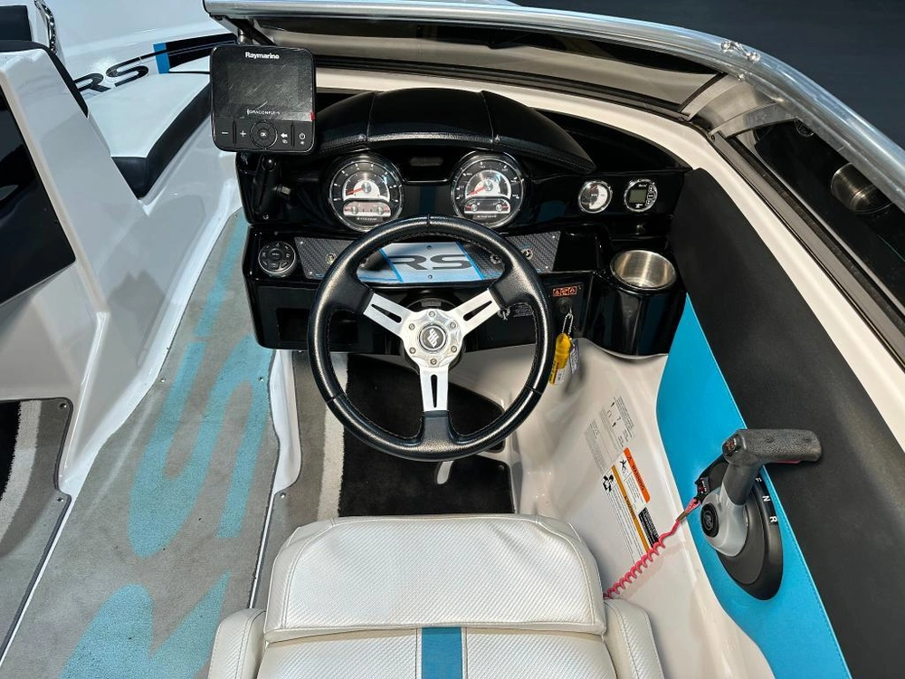 Four Winns 180 Rs 2014 alt