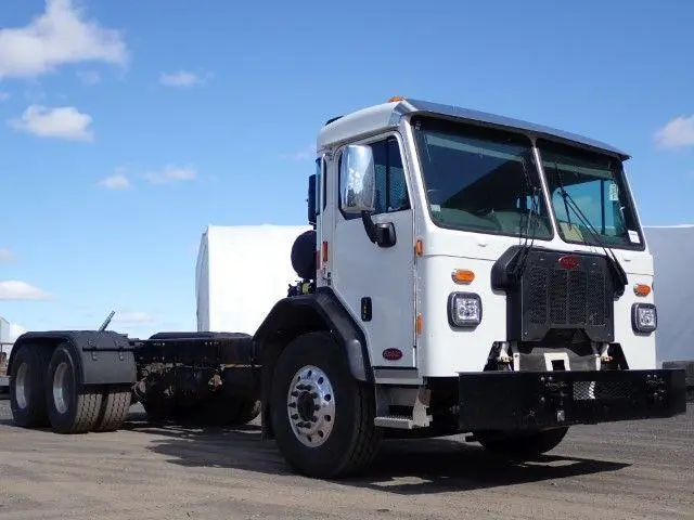Peterbilt 520 2020
