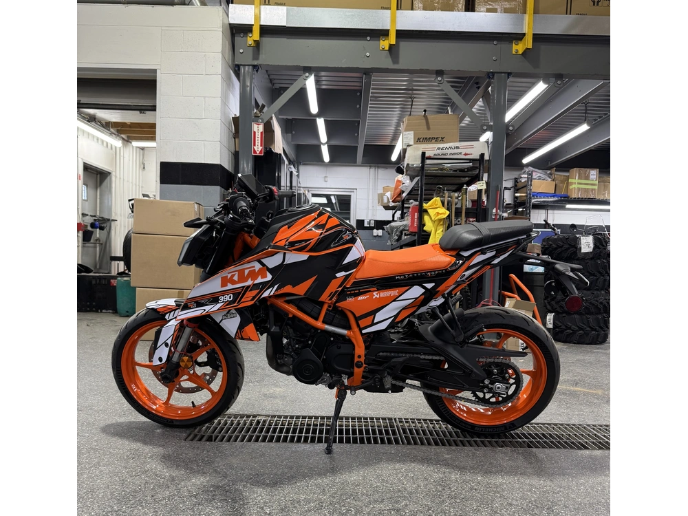 2024 Ktm 390 Duke alt