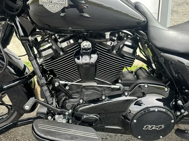 2023 Harley-Davidson Street GlideFLHXS