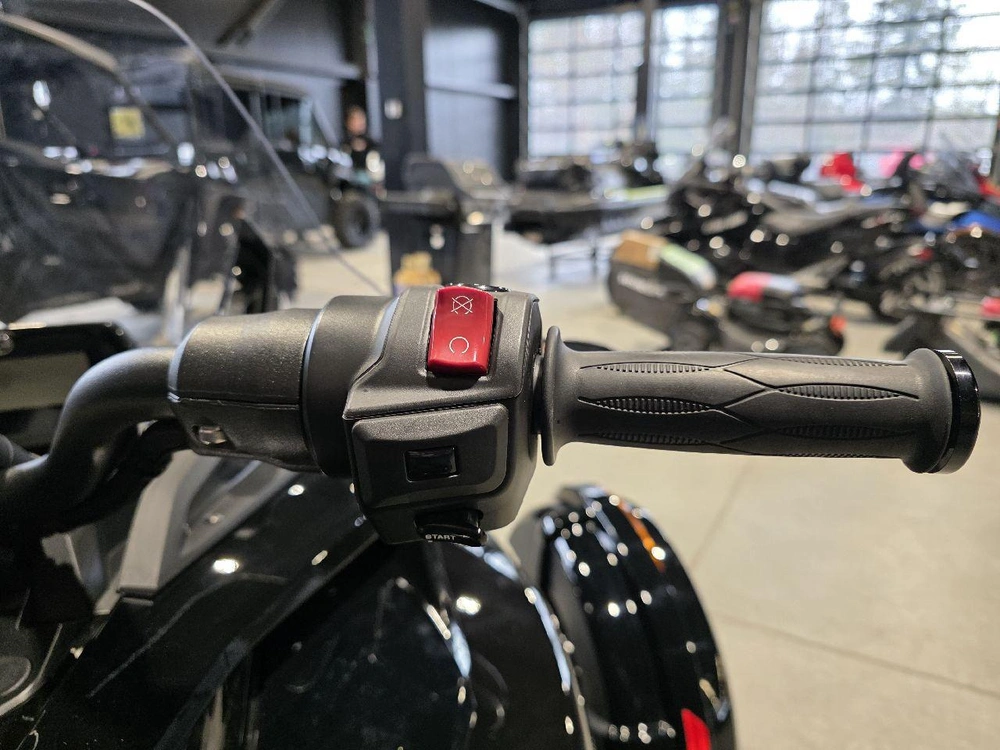 Can-am Spyder F3 (se6) 2023 alt
