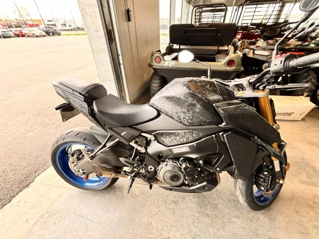 Suzuki Gsx-s1000 Gsx S 1000 S1000 Gsx-s 1000 Impeccable Exhaust 2023 alt