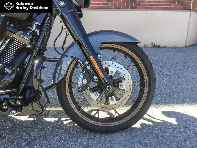 2022 Harley-Davidson FLHXST - Street Glide™ ST thumbnail 8