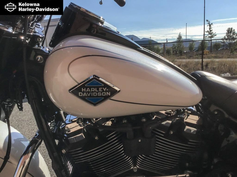 2025 Harley-davidson Flhc - Heritage Classic alt
