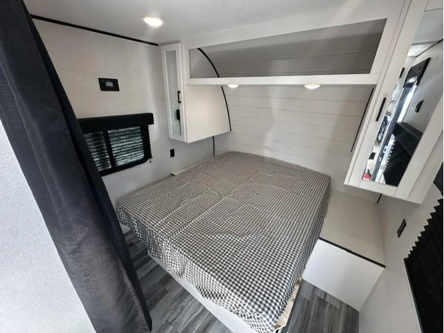 2026 Jayco Jay Flight Slx 210qb alt