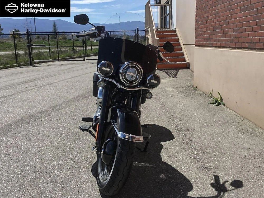 2026 Harley-davidson Flhc - Heritage Classic alt