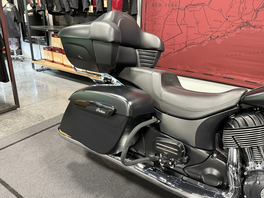 2020 Indian Motorcycle Rm Dark Horse, Thunder Black Smoke, 49st alt