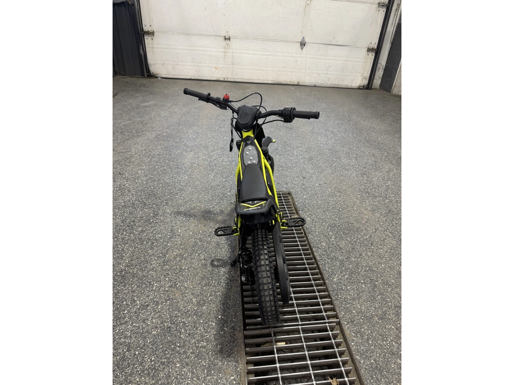 Triumph Txp-12 2026 alt