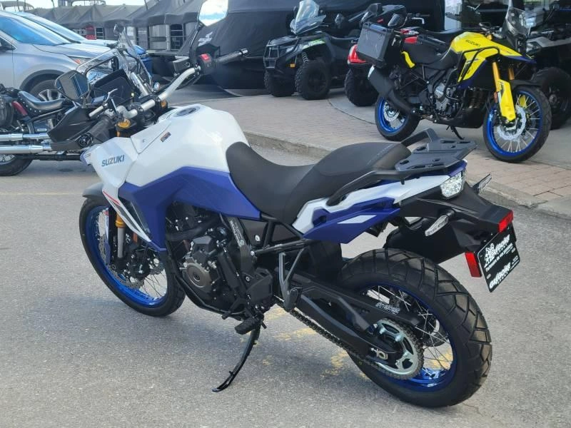 2026 Suzuki V-strom 800de alt