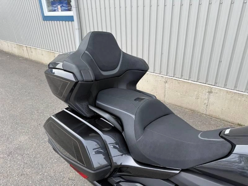 2026 Honda Gold Wing Tour alt