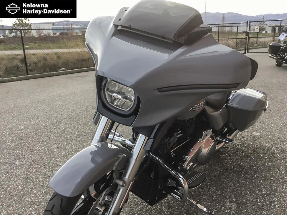 2026 Harley-davidson Flhx - Street Glide® alt