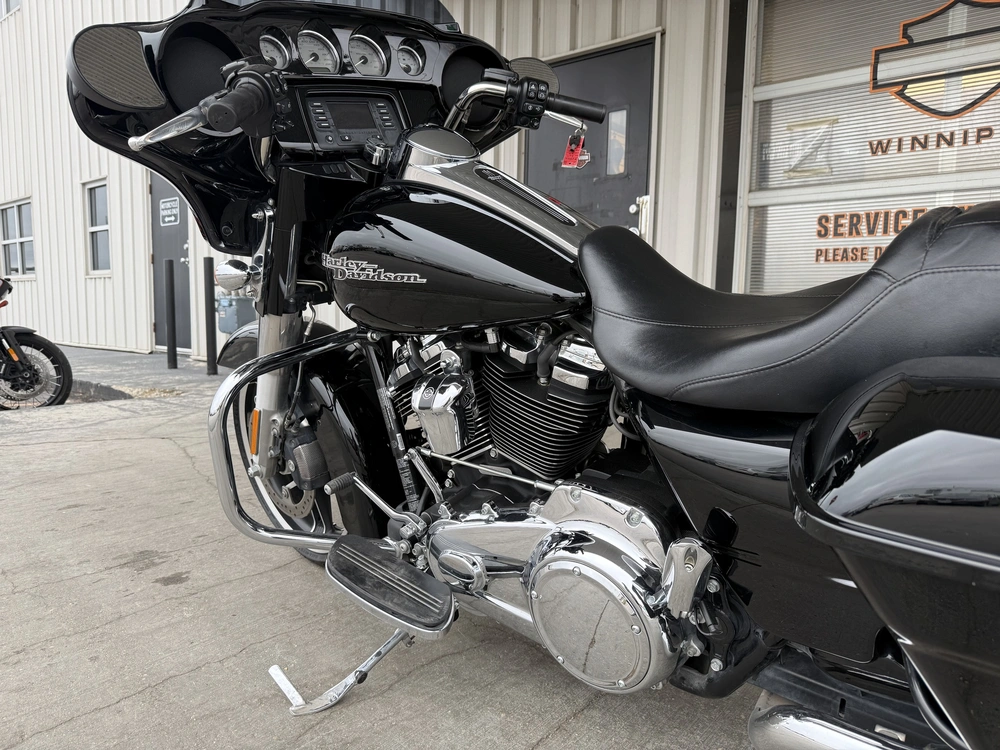 2017 Harley-davidson Flhxs Street Glide Special alt