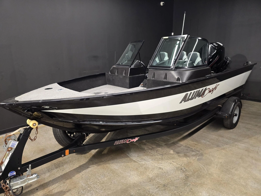 2023 Alumacraft Competitor 165 Sport alt