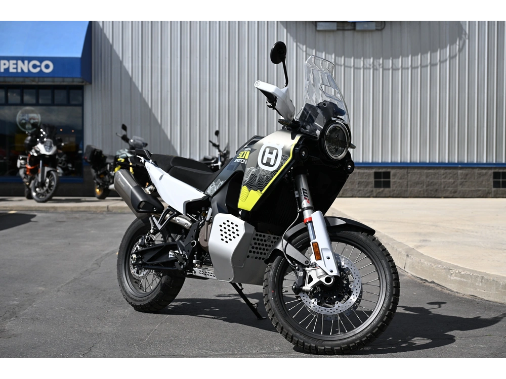 2025 Husqvarna Norden 901 Expedition alt