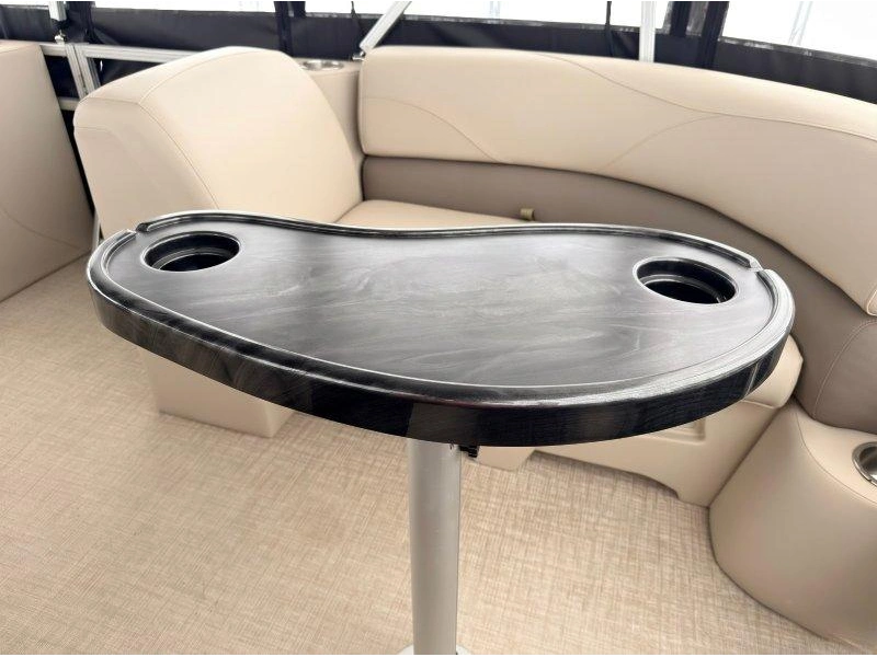 Legend Q-series Le 19 Lounge 2023 alt