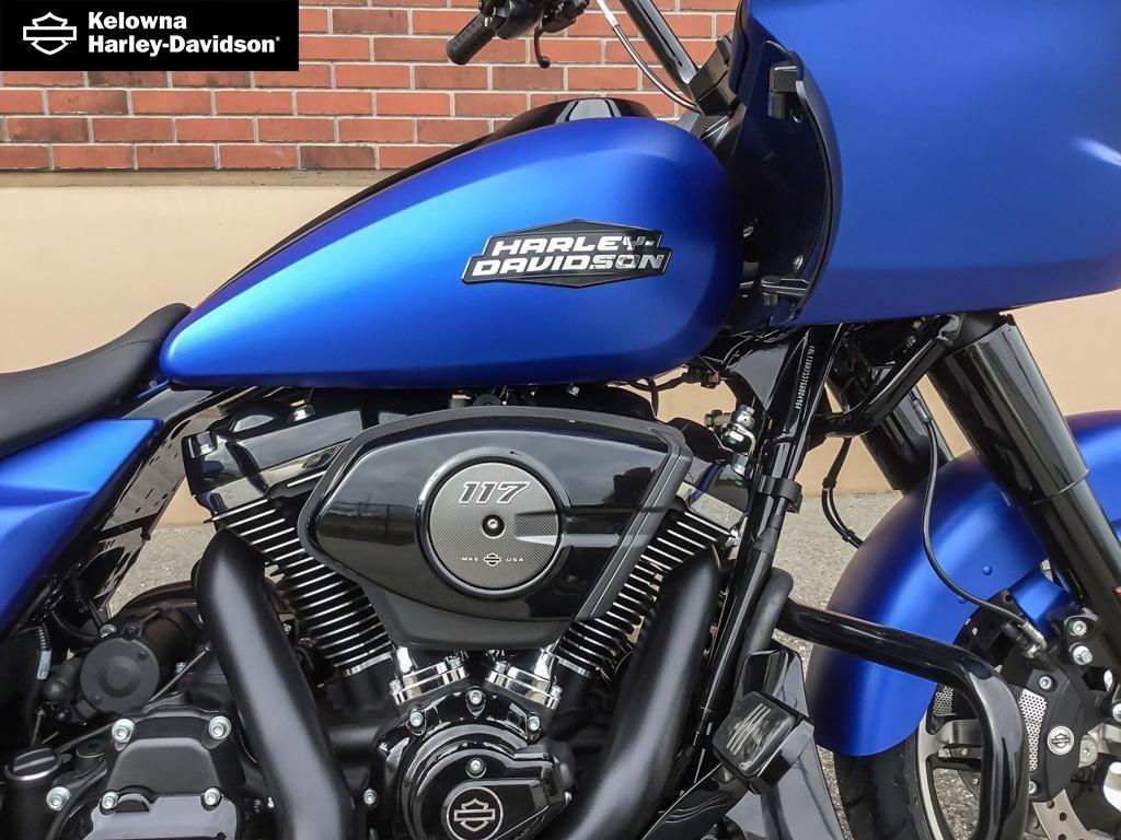 2026 Harley-Davidson FLTRX - Road Glide® thumbnail 10