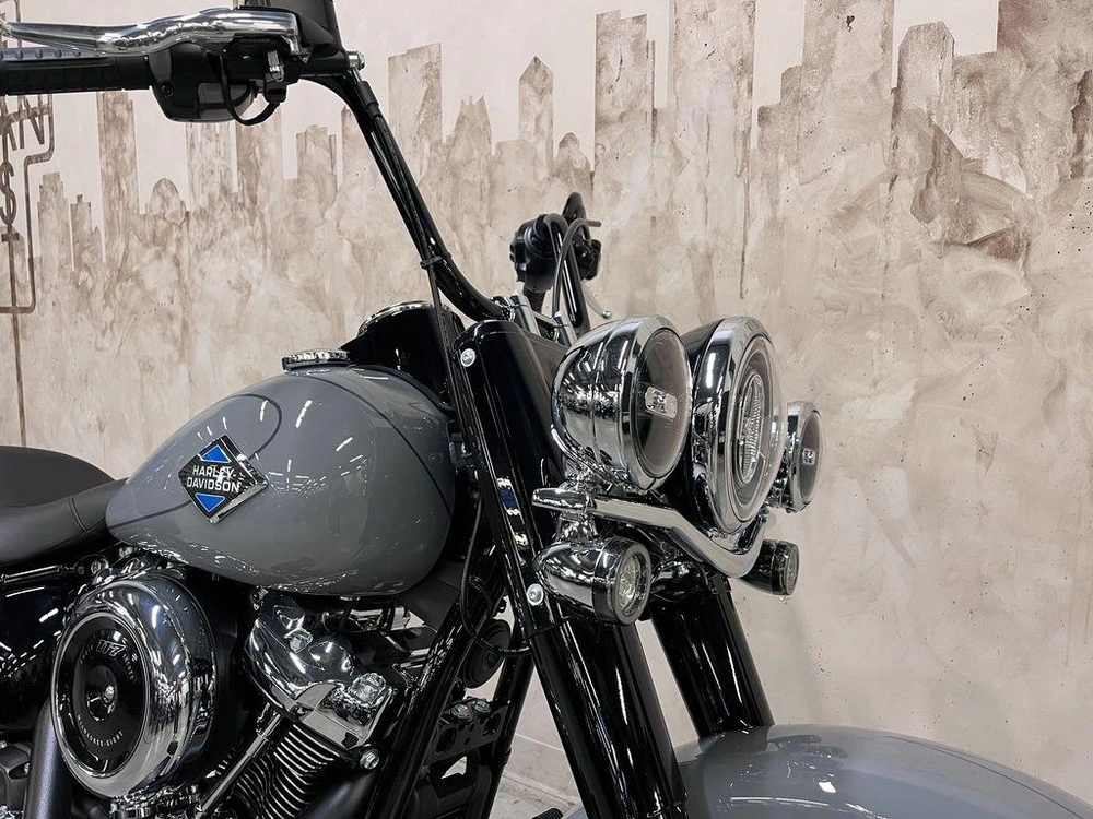 2026 Harley-davidson Flhc Heritage Classic alt